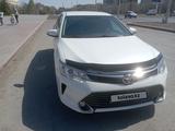 Toyota Camry 2015 года за 12 800 000 тг. в Караганда – фото 2