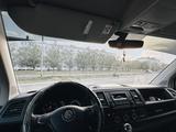 Volkswagen Caravelle 2018 года за 11 000 000 тг. в Уральск – фото 4