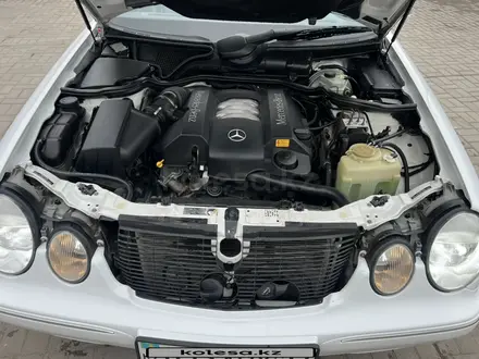 Mercedes-Benz E 320 2000 года за 7 800 000 тг. в Алматы – фото 17
