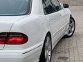 Mercedes-Benz E 320 2000 года за 7 800 000 тг. в Алматы – фото 7