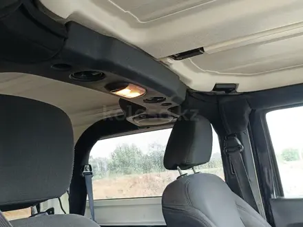 Jeep Wrangler 2014 года за 6 800 000 тг. в Актобе – фото 13