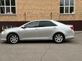 Toyota Camry 2013 года за 7 300 000 тг. в Караганда – фото 2