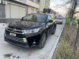 Toyota Highlander 2017 года за 17 500 000 тг. в Шымкент – фото 3