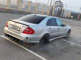 Mercedes-Benz E 320 2004 года за 5 600 000 тг. в Шымкент – фото 4