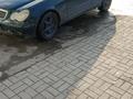 Mercedes-Benz C 220 2003 года за 2 200 000 тг. в Атырау