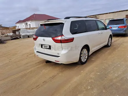 Toyota Sienna 2015 года за 9 000 000 тг. в Актау – фото 2