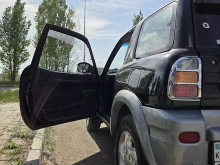Toyota RAV4 1998 года за 3 000 000 тг. в Астана – фото 3
