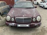 Mercedes-Benz E 200 1996 года за 900 000 тг. в Тараз