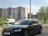 Audi A8 2012 года за 11 800 000 тг. в Уральск