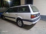 Volkswagen Passat 1992 года за 550 000 тг. в Шымкент – фото 4