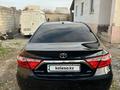 Toyota Camry 2015 года за 9 300 000 тг. в Шымкент – фото 4