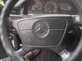 Mercedes-Benz E 300 1993 года за 10 000 тг. в Астана – фото 5