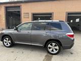 Toyota Highlander 2012 годаүшін8 450 000 тг. в Атырау – фото 4