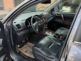 Toyota Highlander 2012 годаүшін8 450 000 тг. в Атырау – фото 5