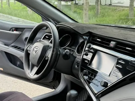 Toyota Camry 2017 года за 11 600 000 тг. в Астана – фото 12