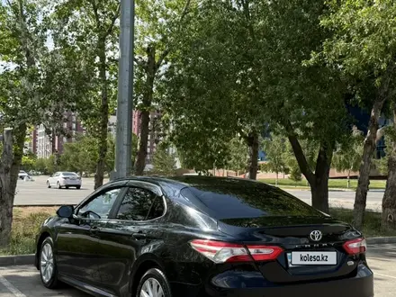 Toyota Camry 2017 года за 11 600 000 тг. в Астана – фото 7