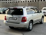 Toyota Highlander 2002 года за 7 100 000 тг. в Шымкент – фото 5