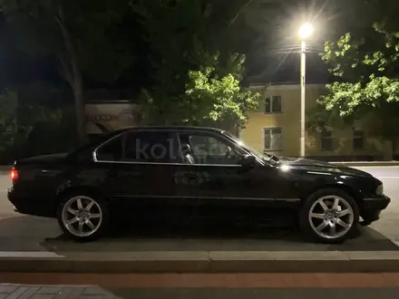 BMW 730 1995 года за 3 000 000 тг. в Уральск – фото 11