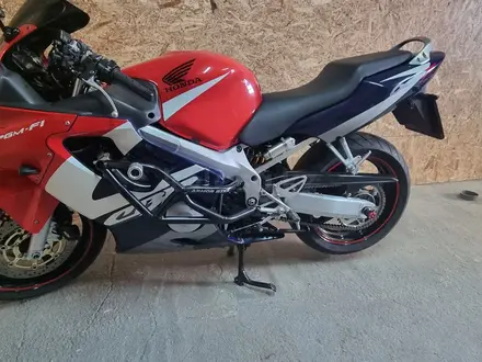 Honda  CBR 600F 2004 года за 2 700 000 тг. в Астана – фото 5