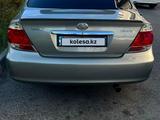 Toyota Camry 2004 года за 6 900 000 тг. в Шымкент – фото 5