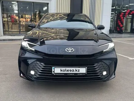 Toyota Camry 2025 года за 21 800 000 тг. в Тараз