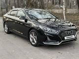 Hyundai Sonata 2017 годаүшін8 700 000 тг. в Алматы