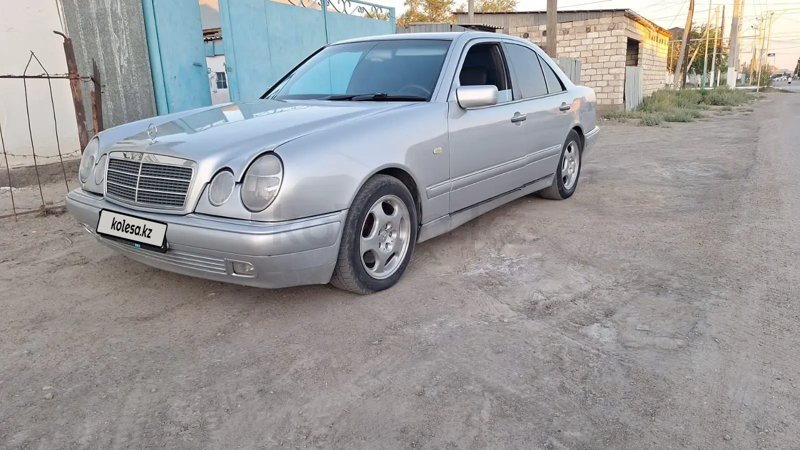 Mercedes-Benz E-Class, 1996