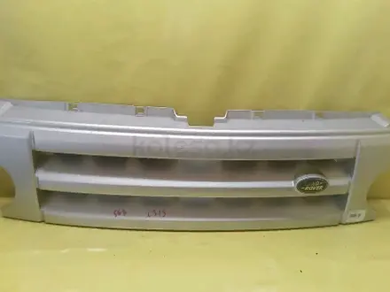 Решетка радиатора Land Rover Discovery 3 L319 за 30 000 тг. в Караганда