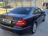 Mercedes-Benz E 240 2002 года за 4 450 000 тг. в Жетысай – фото 2