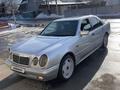 Mercedes-Benz E 280 1997 года за 3 400 000 тг. в Алматы – фото 2