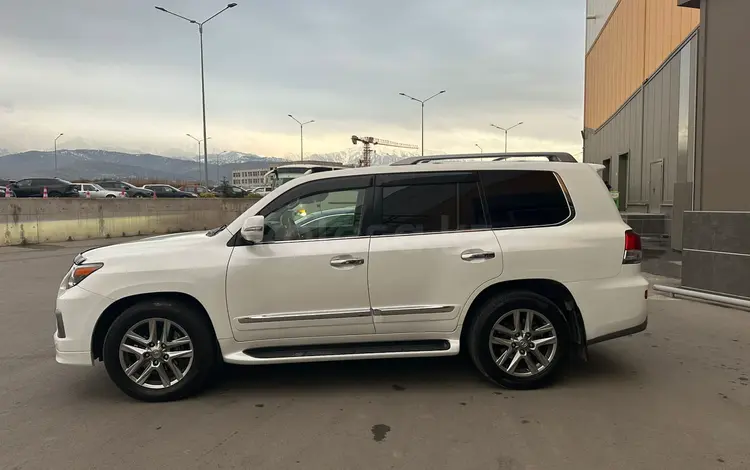 Lexus LX 570 2013 года за 28 000 000 тг. в Алматы