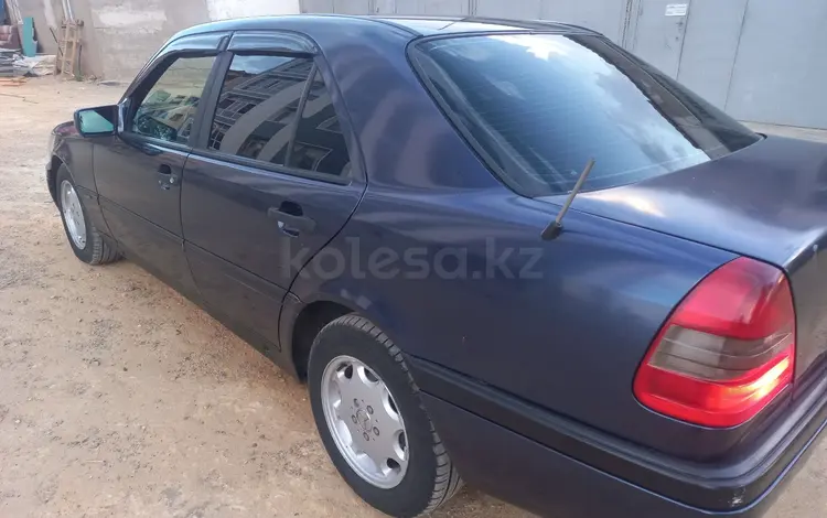 Mercedes-Benz C 180 1996 года за 2 600 000 тг. в Жезказган