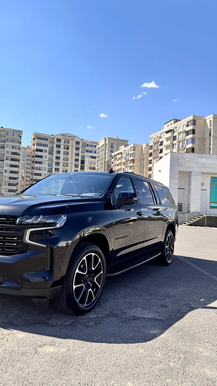 Chevrolet Suburban, 2022
