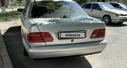 Mercedes-Benz E 320 1995 года за 2 450 000 тг. в Кентау – фото 4