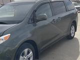 Toyota Sienna 2013 года за 10 200 000 тг. в Атырау – фото 4