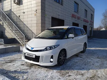 Toyota Estima 2014 года за 13 500 000 тг. в Алматы – фото 2