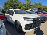 Lexus LX 600 Luxury+ 2023 годаүшін52 000 000 тг. в Алматы – фото 2