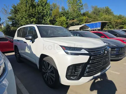 Lexus LX 600 Luxury+ 2023 года за 52 000 000 тг. в Алматы – фото 2
