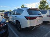 Lexus LX 600 Luxury+ 2023 годаүшін52 000 000 тг. в Алматы – фото 3
