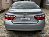 Toyota Camry 2016 года за 6 600 000 тг. в Актау