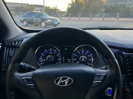 Hyundai Sonata 2011 года за 4 700 000 тг. в Актау – фото 12