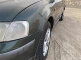 Volkswagen Passat 1997 года за 1 500 000 тг. в Актау – фото 2