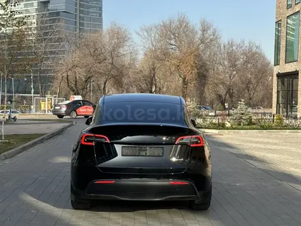 Tesla Model Y 2021 года за 24 000 000 тг. в Алматы – фото 2