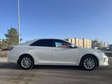 Toyota Camry 2014 года за 10 738 758 тг. в Караганда – фото 4