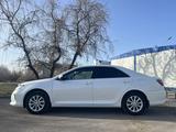 Toyota Camry 2014 года за 10 738 758 тг. в Караганда – фото 3