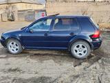 Volkswagen Golf 1998 годаүшін2 400 000 тг. в Степногорск – фото 4