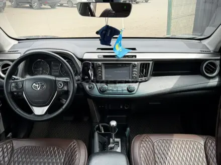 Toyota RAV4 2017 года за 8 500 000 тг. в Караганда – фото 10
