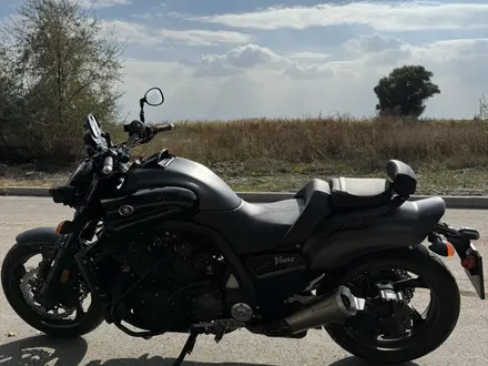 Yamaha  VMAX 1700 2014 года за 9 500 000 тг. в Алматы – фото 17