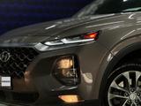 Hyundai Santa Fe 2019 года за 9 000 000 тг. в Актобе