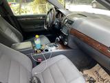 Volkswagen Touareg 2007 года за 5 700 000 тг. в Алматы – фото 4